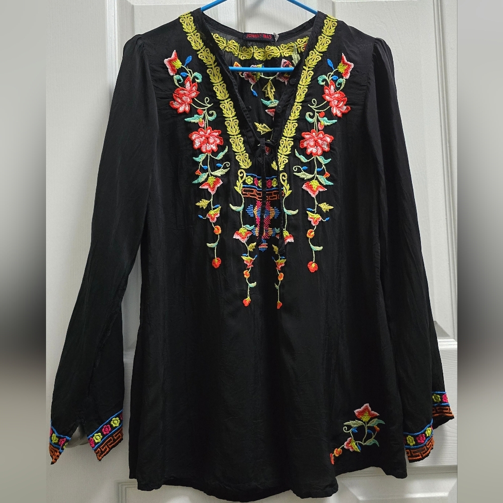 Johnny Was black embroidered rayon tunic top